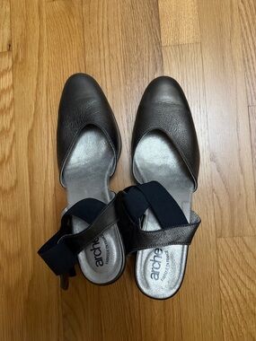 Arche Metallic Gray Open-Back Slingback Mules